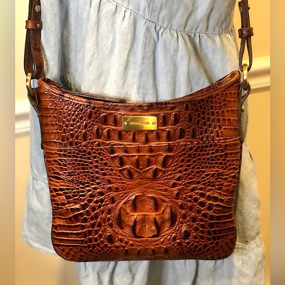 BRAHMIN Pecan Walnut Croc Alligator Leather Adjustable Crossbody Shoulder Bag